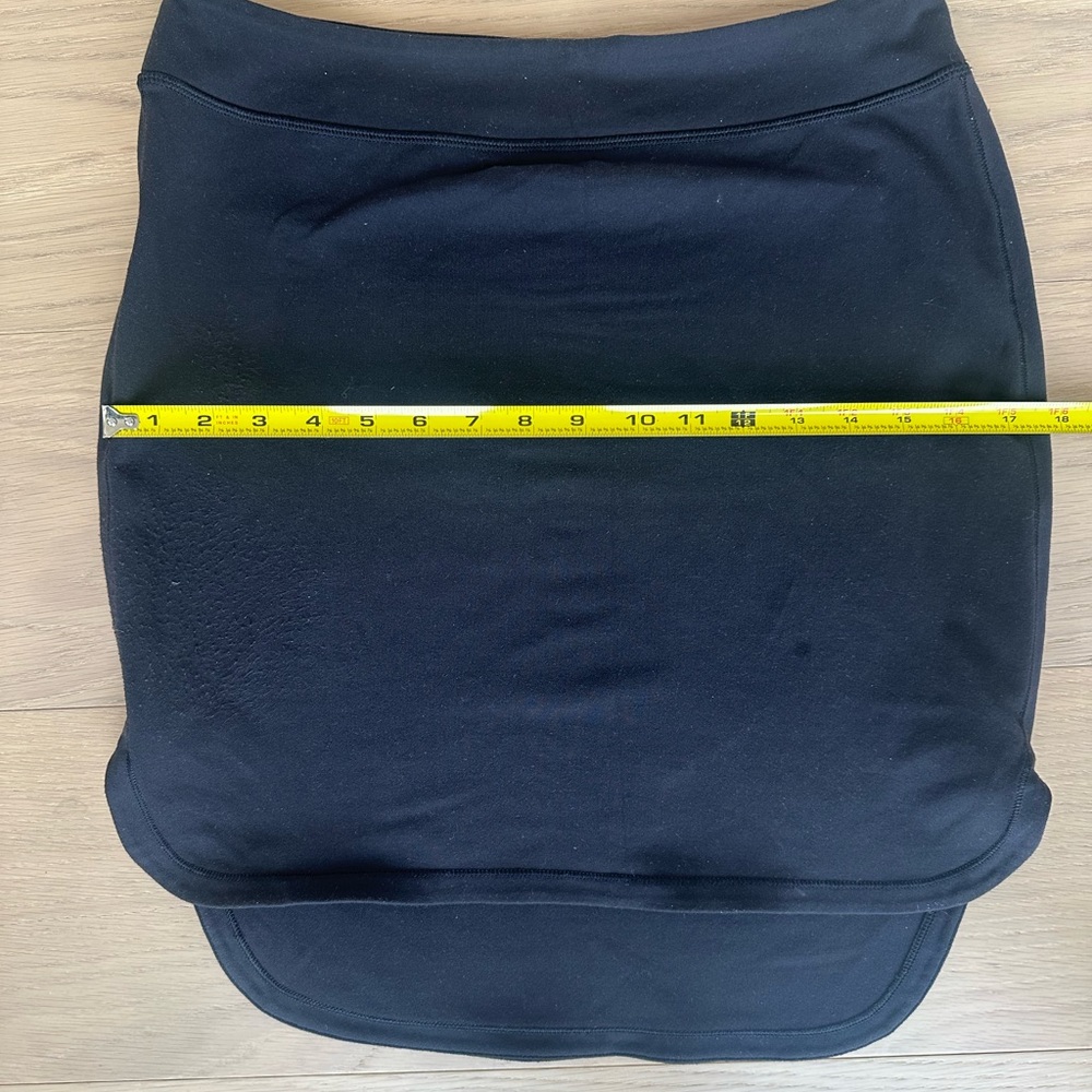 Lululemon Athletica Black Pencil Skirt